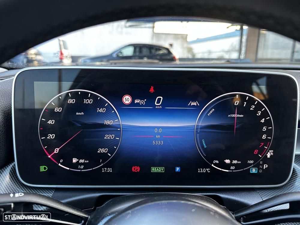 Mercedes-Benz C 300 e T 9G-TRONIC Avantgarde - 27