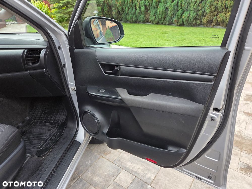 Toyota Hilux - 21