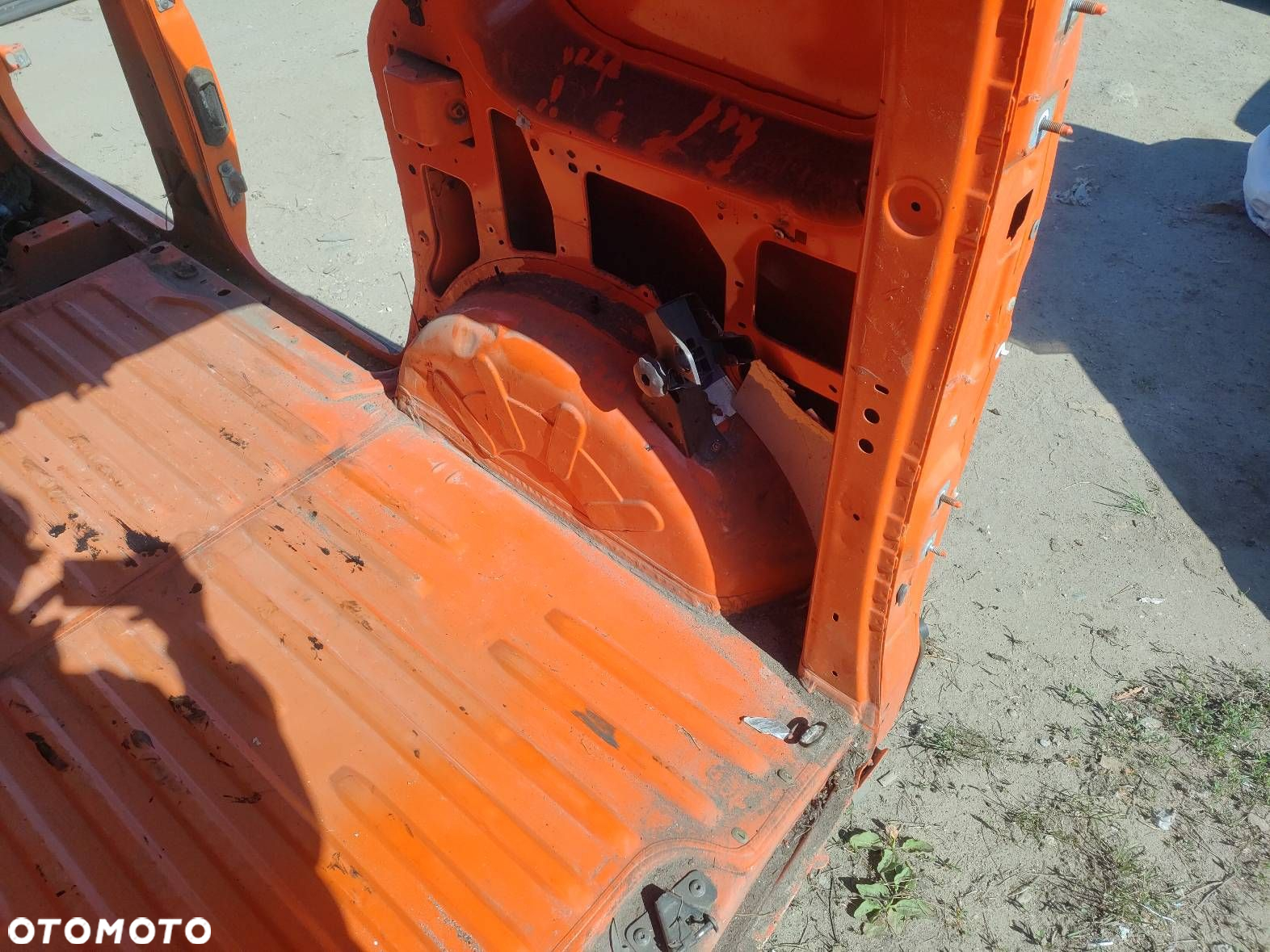 ĆWIARTKA BŁOTNIK PRAWY TYŁ RENAULT KANGOO II CMENH - 4