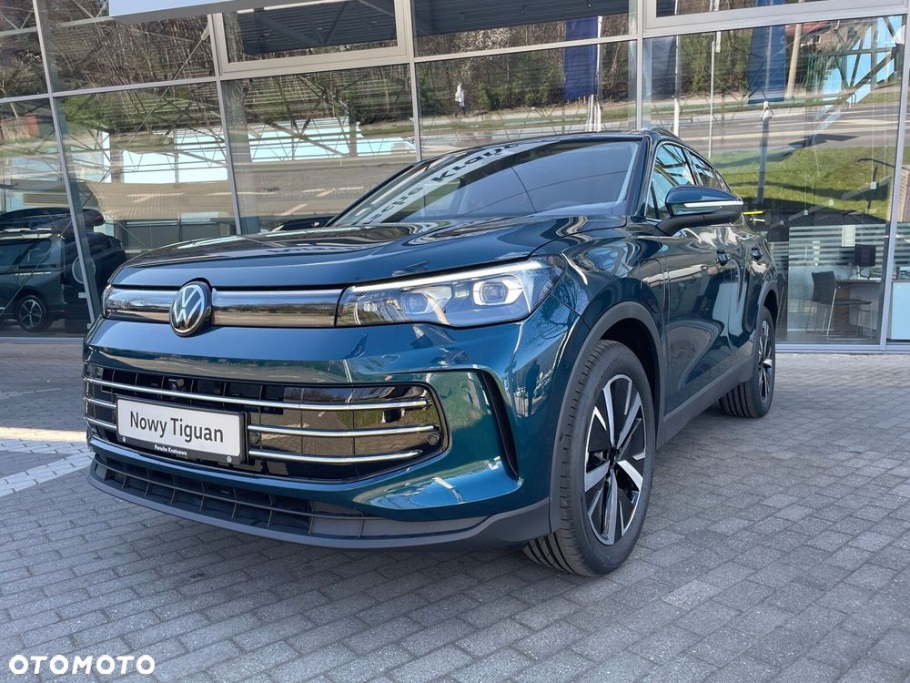 Volkswagen Tiguan - 4