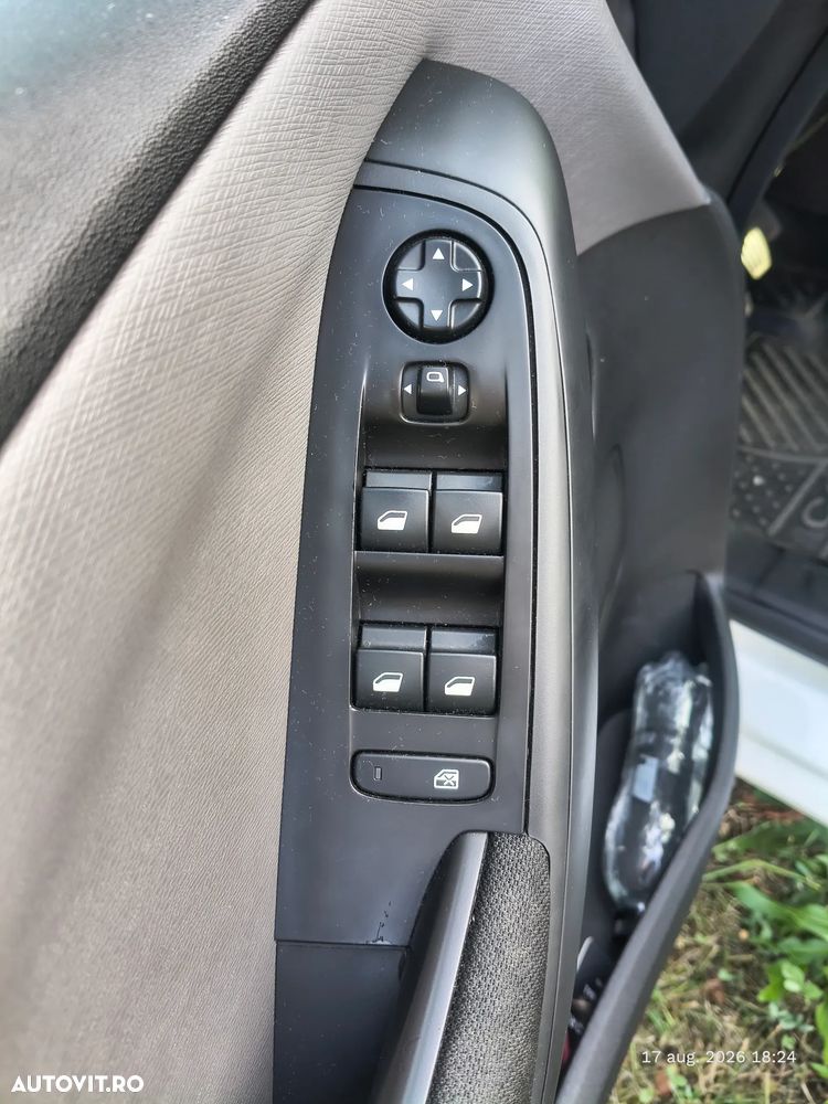Citroën C4 Picasso PureTech 130 Stop&Start SELECTION - 5