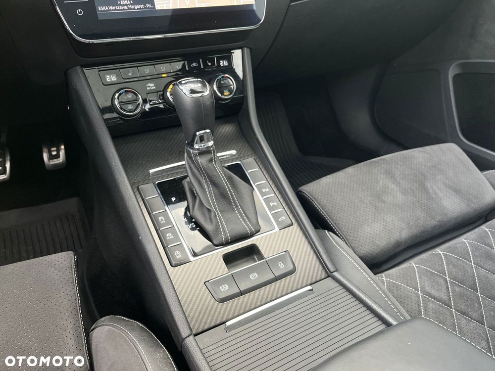 Skoda Superb 2.0 TSI 4x4 Sportline DSG - 30