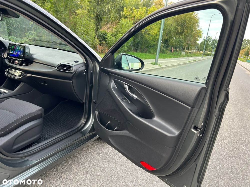 Hyundai i30 1.5 DPI Modern - 17