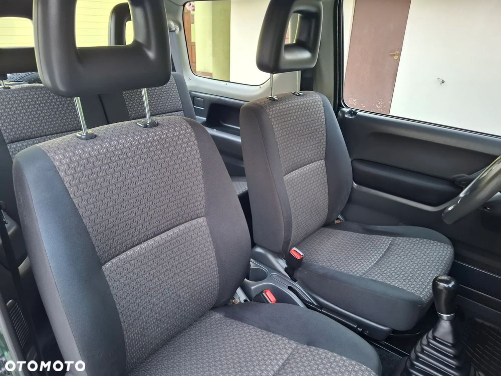 Suzuki Jimny - 10