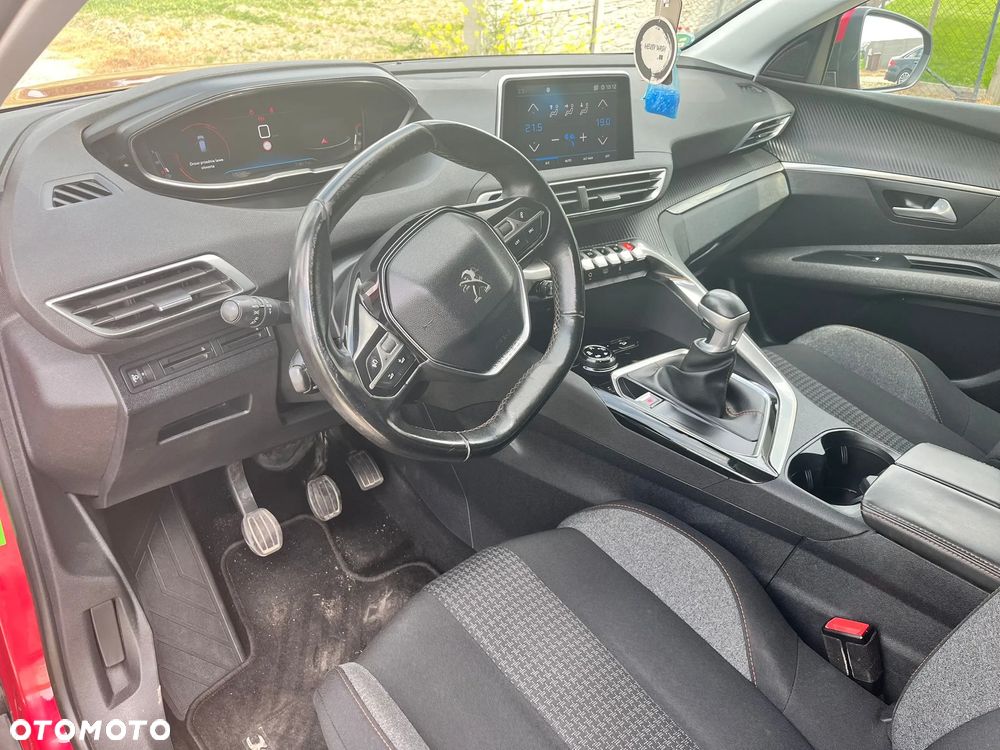Peugeot 3008 - 10