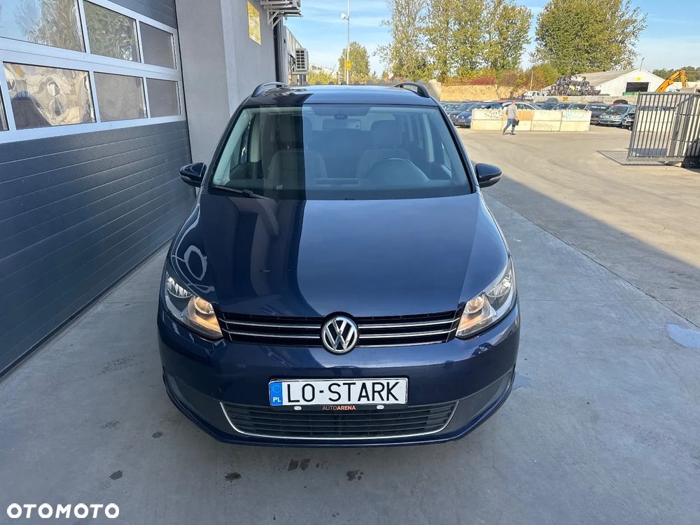 Volkswagen Touran - 9