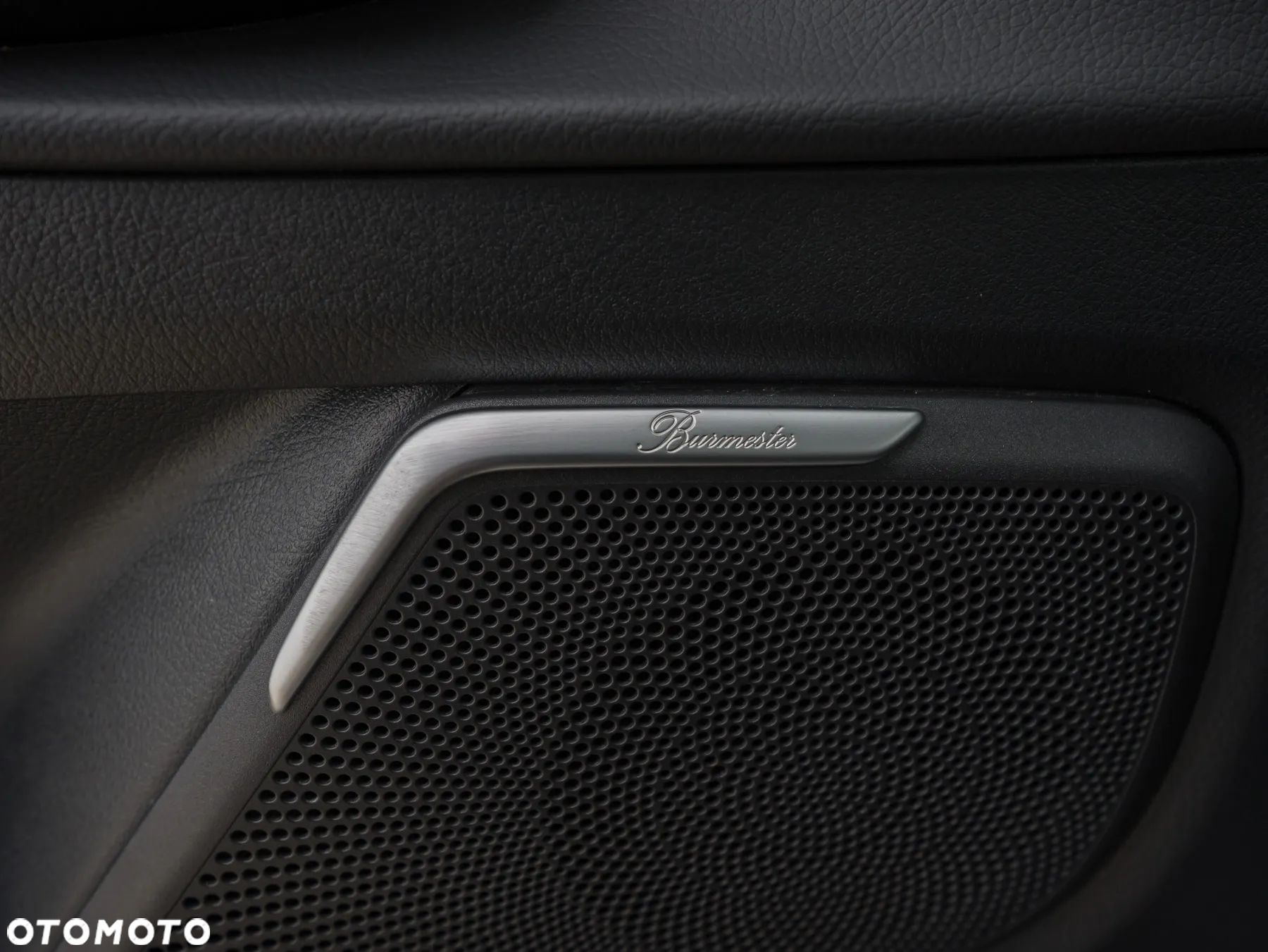 Mercedes-Benz Klasa V 300 d 4-Matic Exclusive 9G-Tronic (d³ugi) - 20