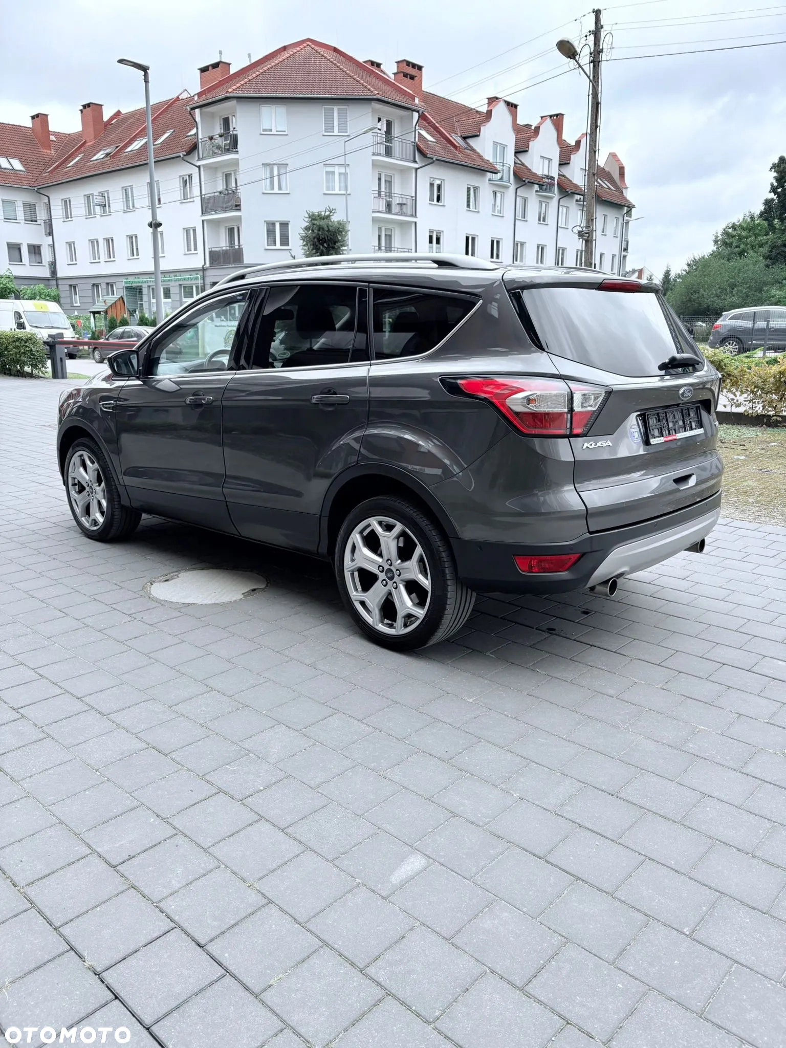Ford Kuga 1.5 EcoBoost 2x4 SYNC - 3