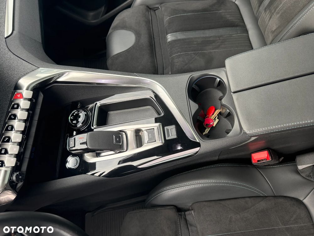 Peugeot 5008 BlueHDI 180 EAT8 Crossway - 9