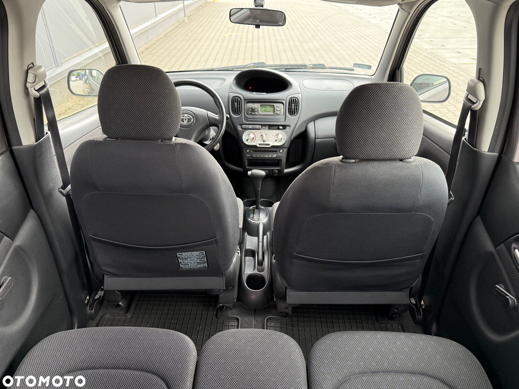 Toyota Yaris Verso 1.3 Automatik Sol - 13