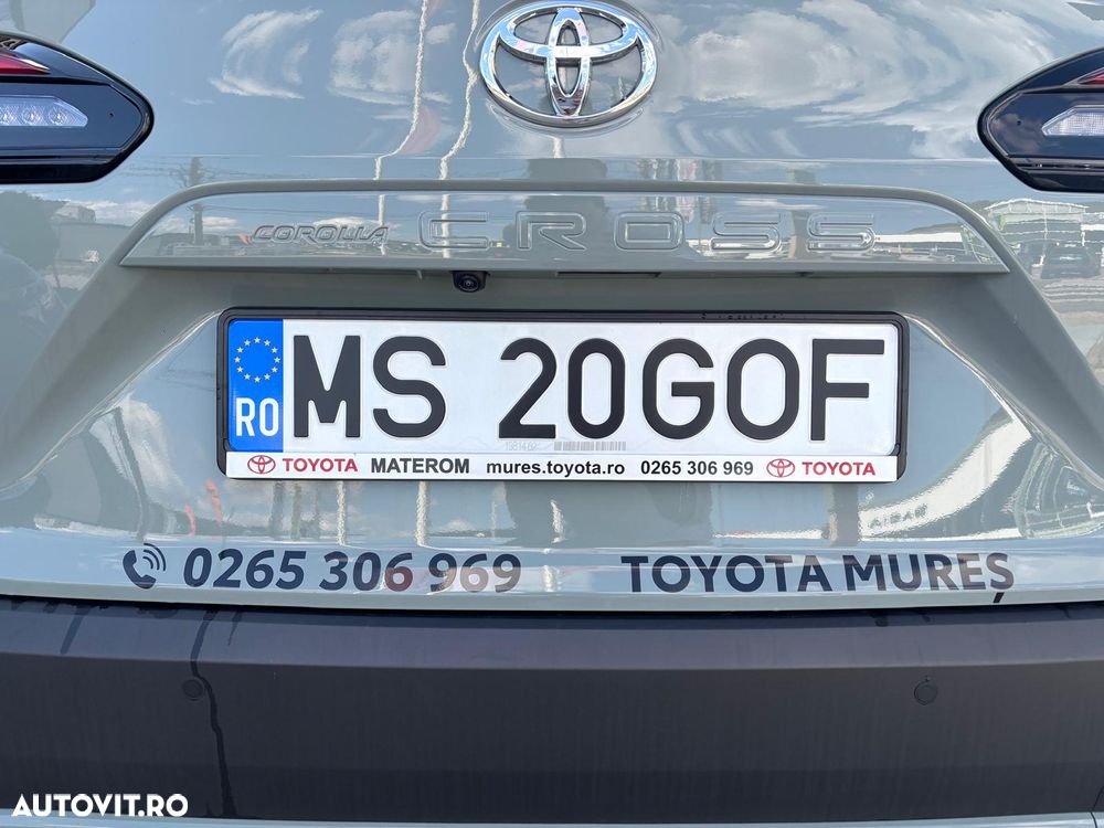 Toyota Corolla Cross - 9