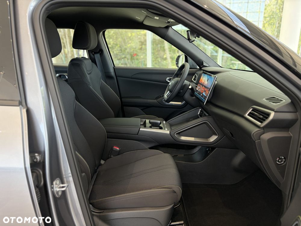 BYD Atto 2 DM-i - 17