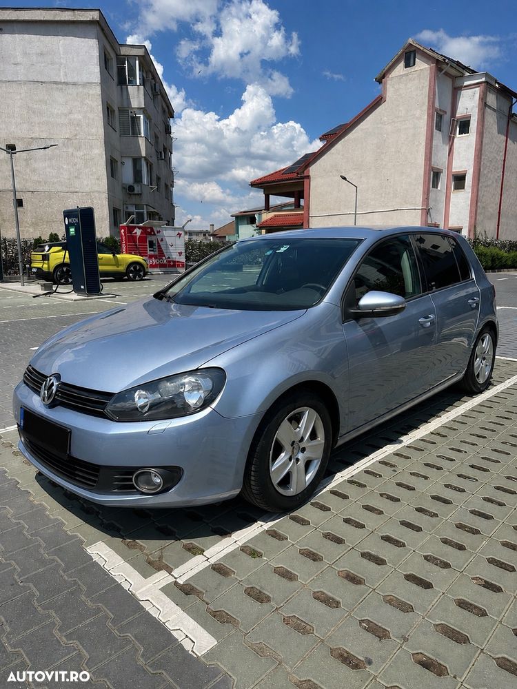Volkswagen Golf - 4