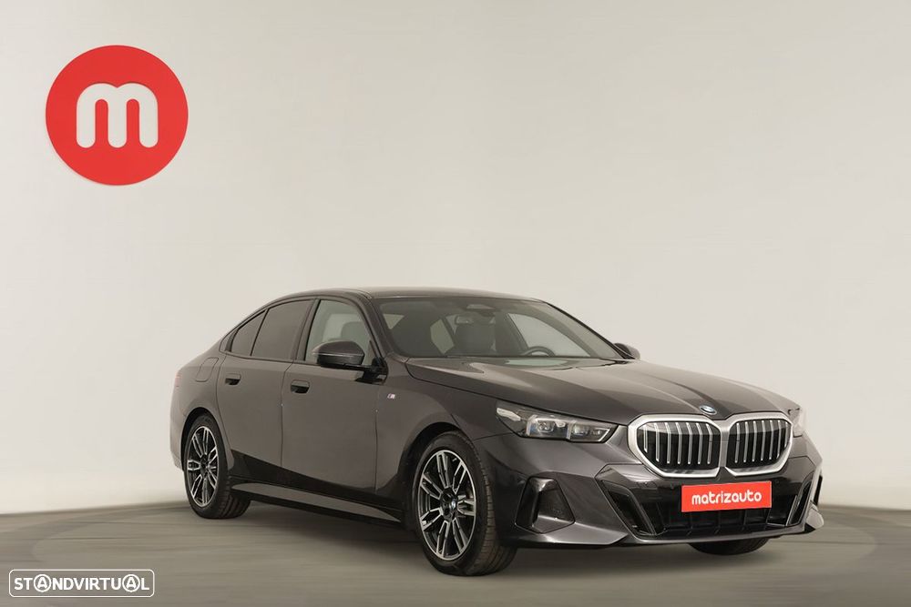 BMW 520 d Pack Desportivo M - 1
