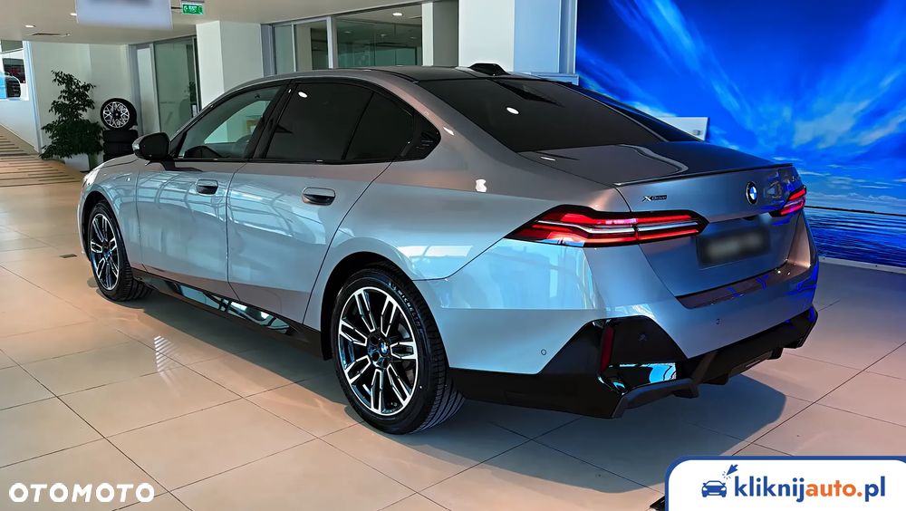 BMW Seria 5 520d xDrive mHEV M Sport - 5