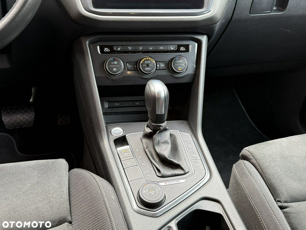 Volkswagen Tiguan Allspace - 27