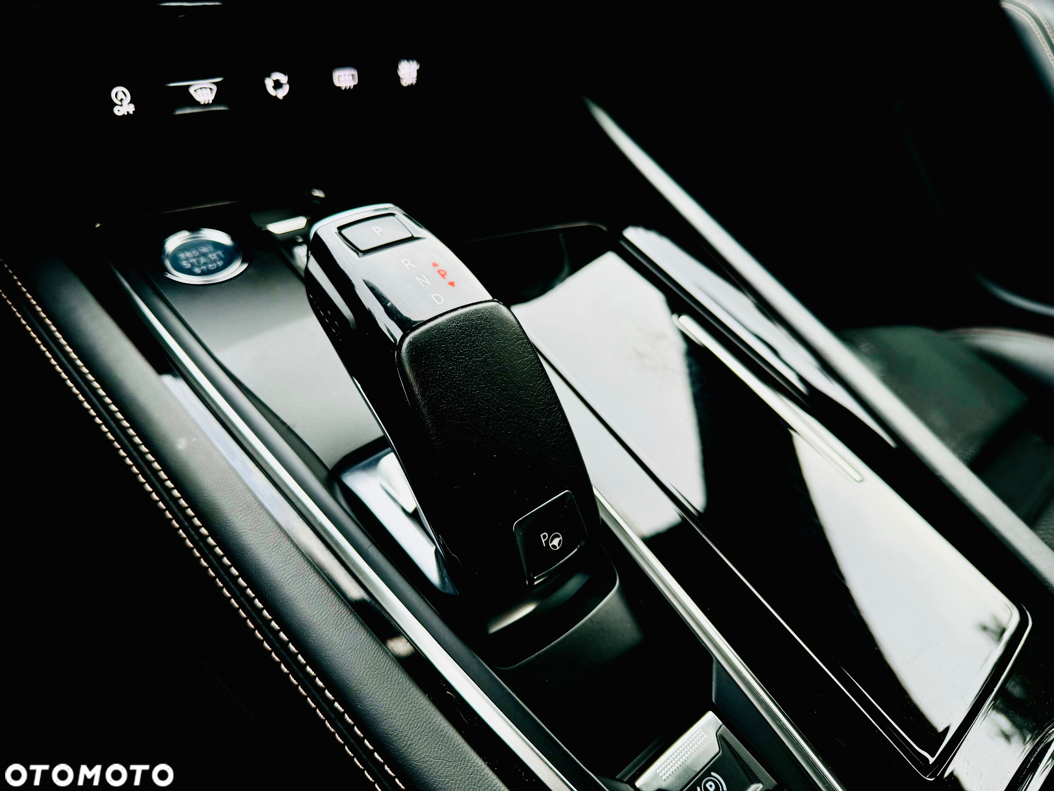 Peugeot 508 SW BlueHDi 130 GT S&S EAT8 - 37