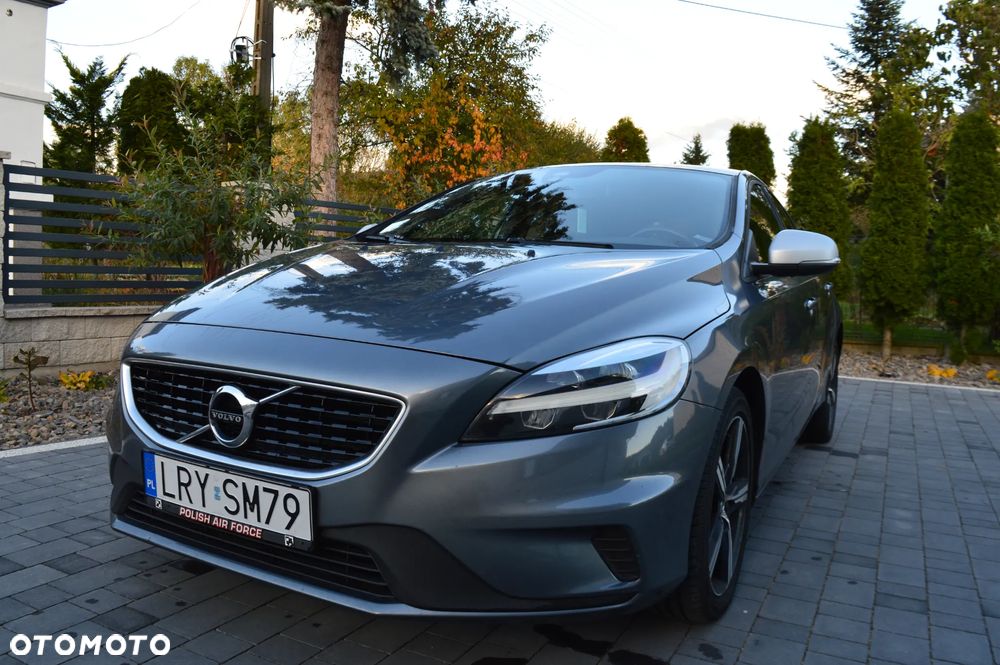 Volvo V40 D2 Drive-E R-Design Momentum - 2