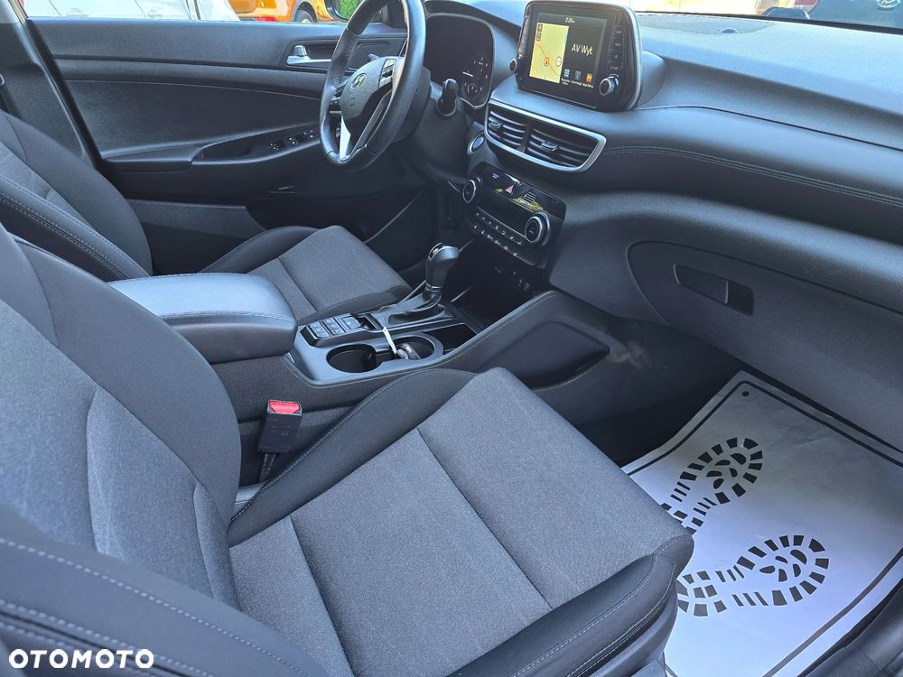Hyundai Tucson 2.0 CRDI 4WD Automatik Style - 19