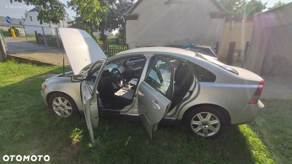 Volvo S40 2.0D - 10