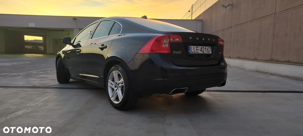 Volvo S60 T5 Drive-E Summum - 5