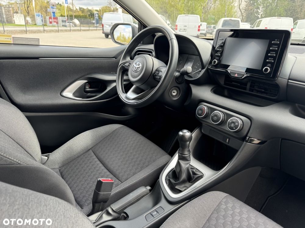 Toyota Yaris 1.0 Comfort - 30