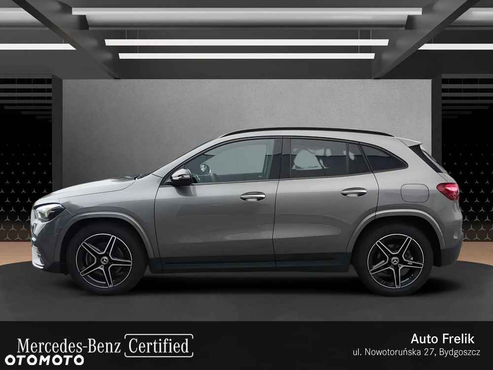 Mercedes-Benz GLA 200 AMG Line - 2