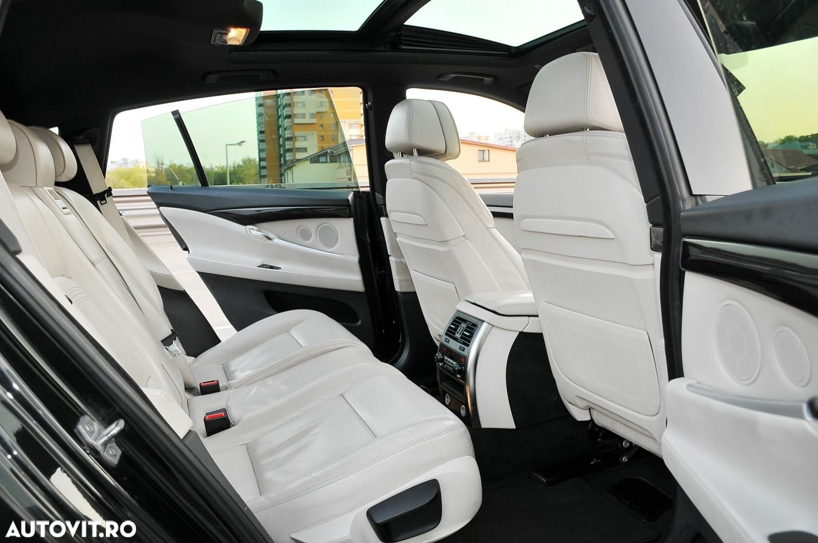 BMW Seria 5 530d Gran Turismo Aut. Luxury Line - 7