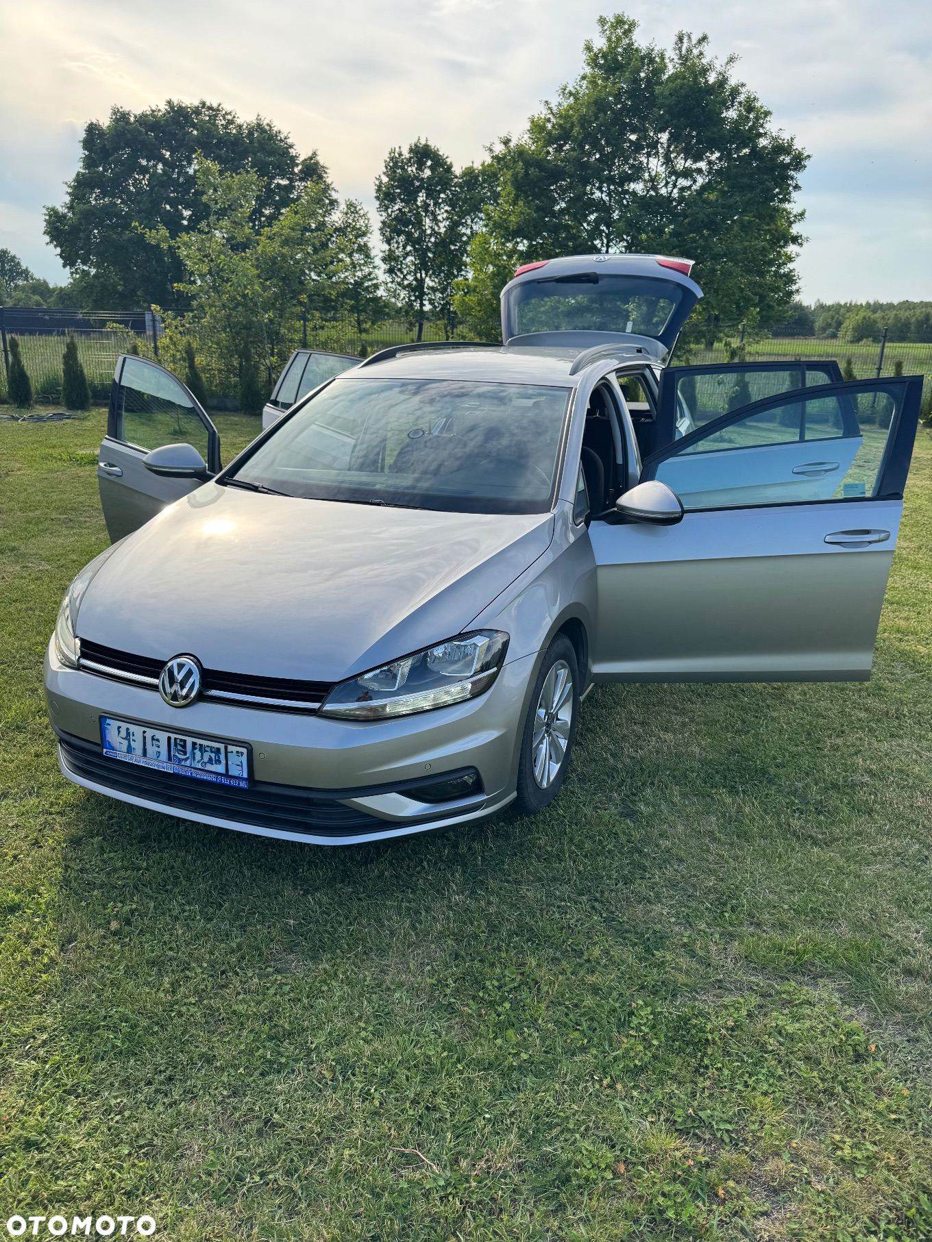Volkswagen Golf VII 1.6 TDI BMT Comfortline - 26