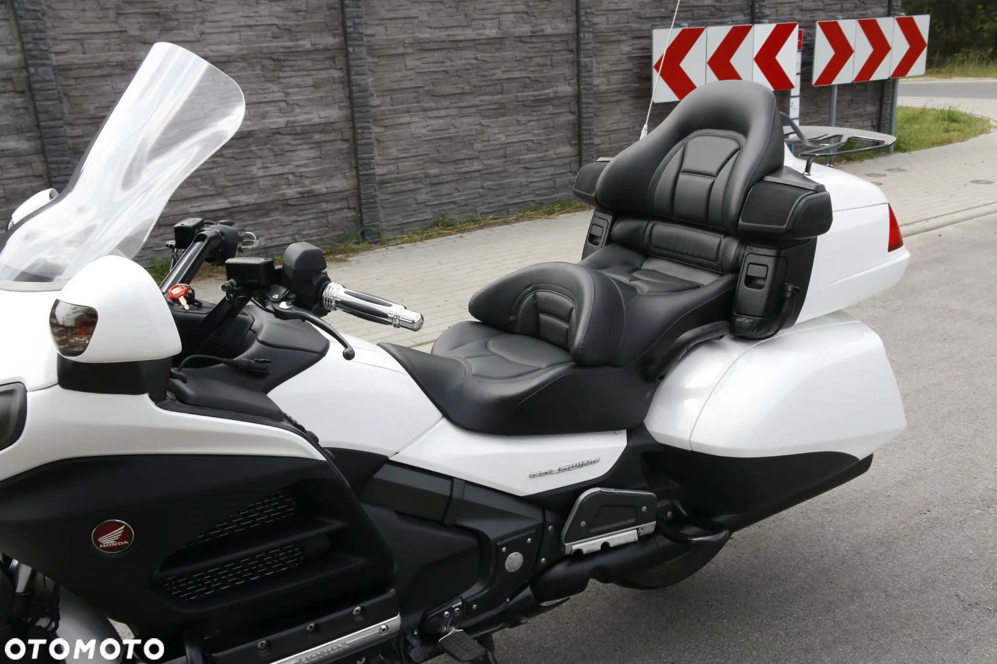 Honda GL - 6