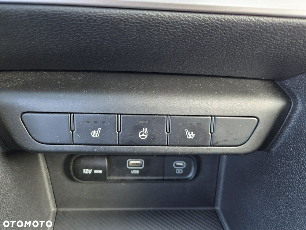 Kia Sportage 1.6 T-GDI Anniversary 2WD - 32