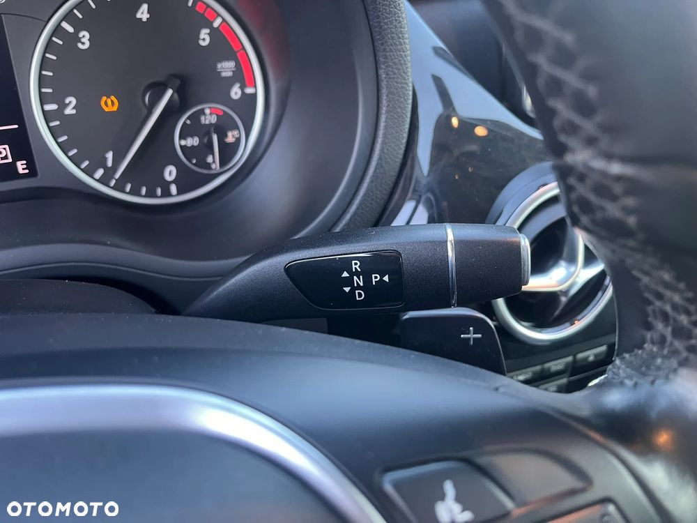 Mercedes-Benz Klasa B 180 CDI 7G-DCT - 31