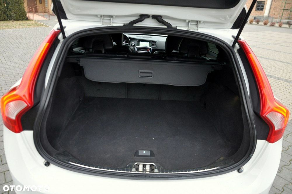 Volvo V60 - 38