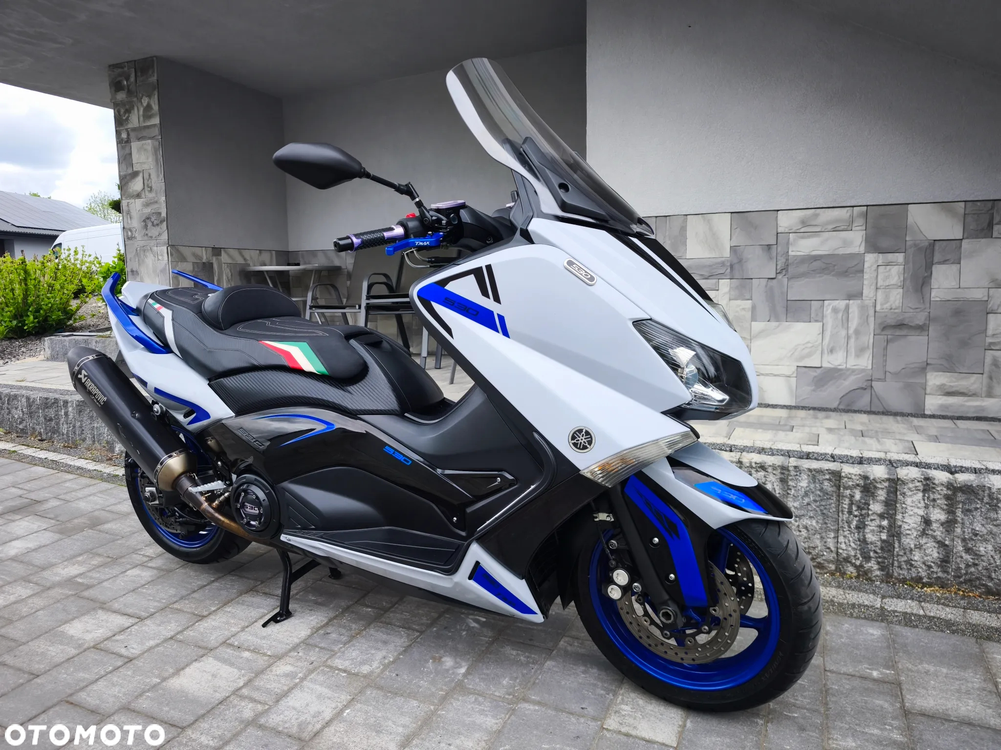 Yamaha Tmax - 20