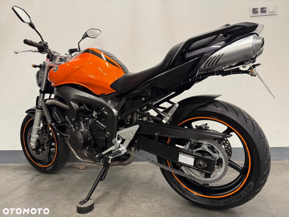 Yamaha FZ6 - 4