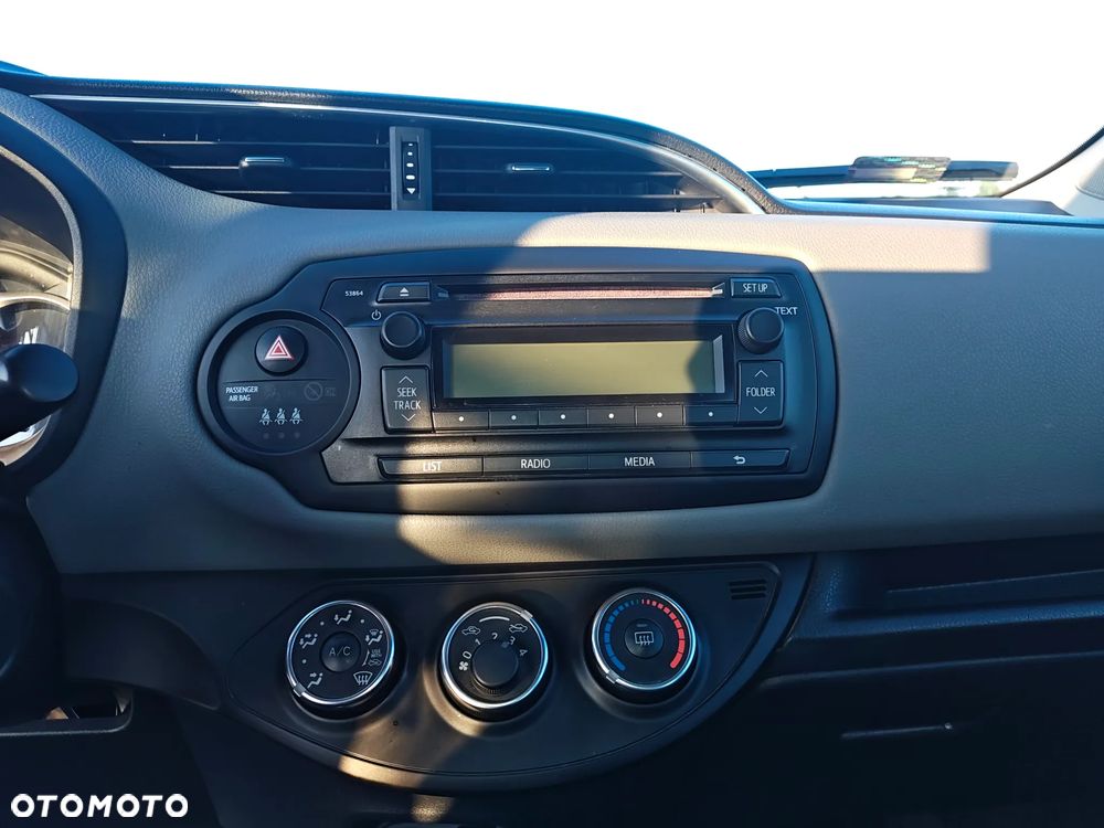 Toyota Yaris 1.0 Active - 10