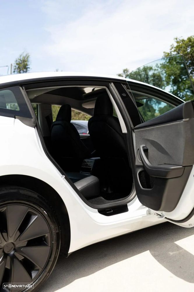 Tesla Model 3 Tração Traseira Premium - 36