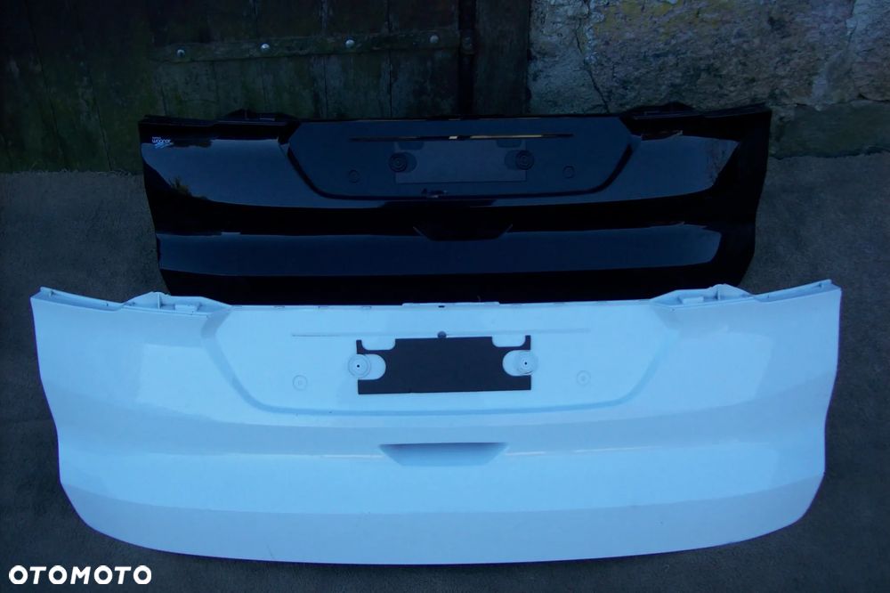 BLENDA TYLNEJ KLAPY FORD S-MAX MK II - 1