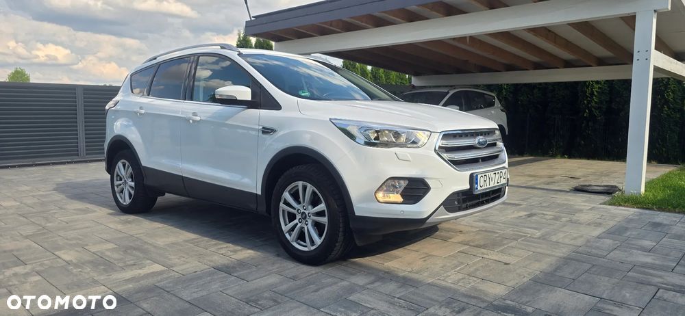 Ford Kuga 1.5 EcoBoost FWD Edition ASS MMT6 - 6
