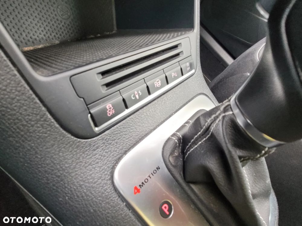 Volkswagen Tiguan 2.0 TDI 4Mot Perfectline R-Style DSG - 27