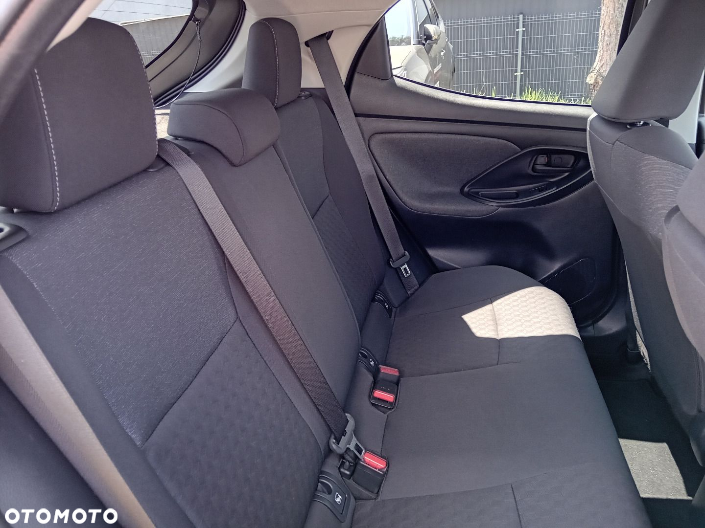 Toyota Yaris - 31