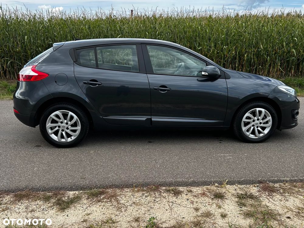 Renault Megane 1.6 16V 110 LIMITED - 4