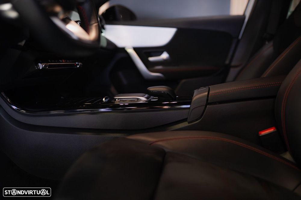 Mercedes-Benz A 180 d AMG Line Aut. - 19