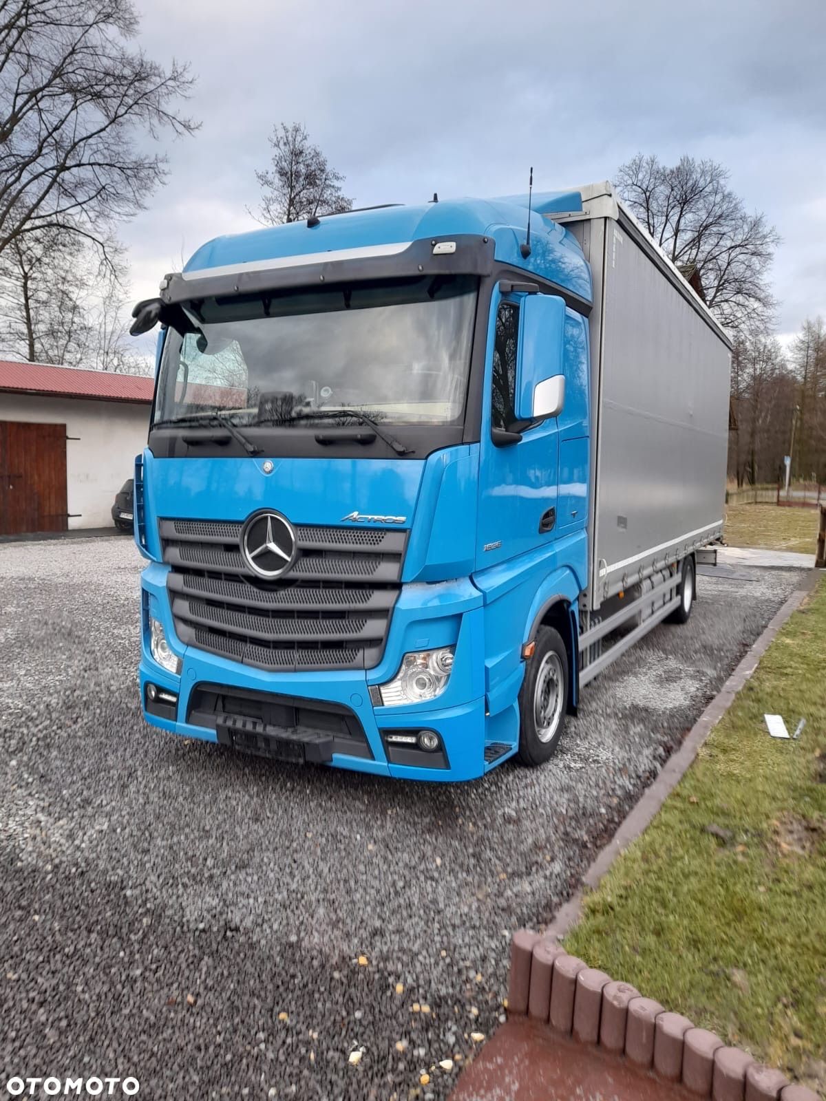 Mercedes-Benz Actros - 1