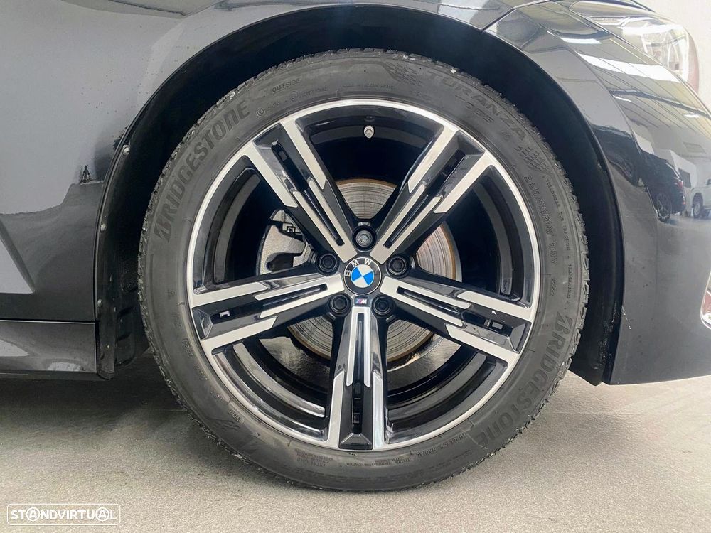 BMW 320 d Pack M Auto - 36