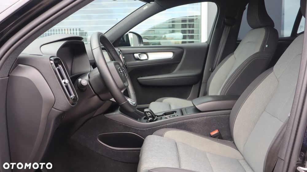 Volvo XC 40 B3 Core - 14