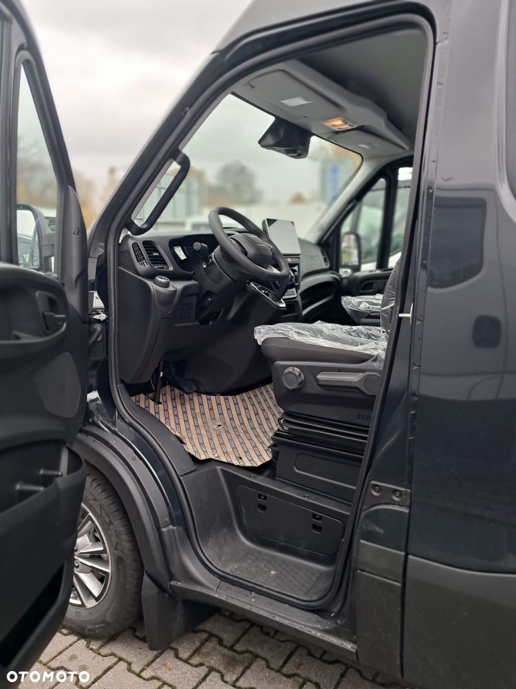 Iveco Daily / Pewny partner w biznesie ! - 26