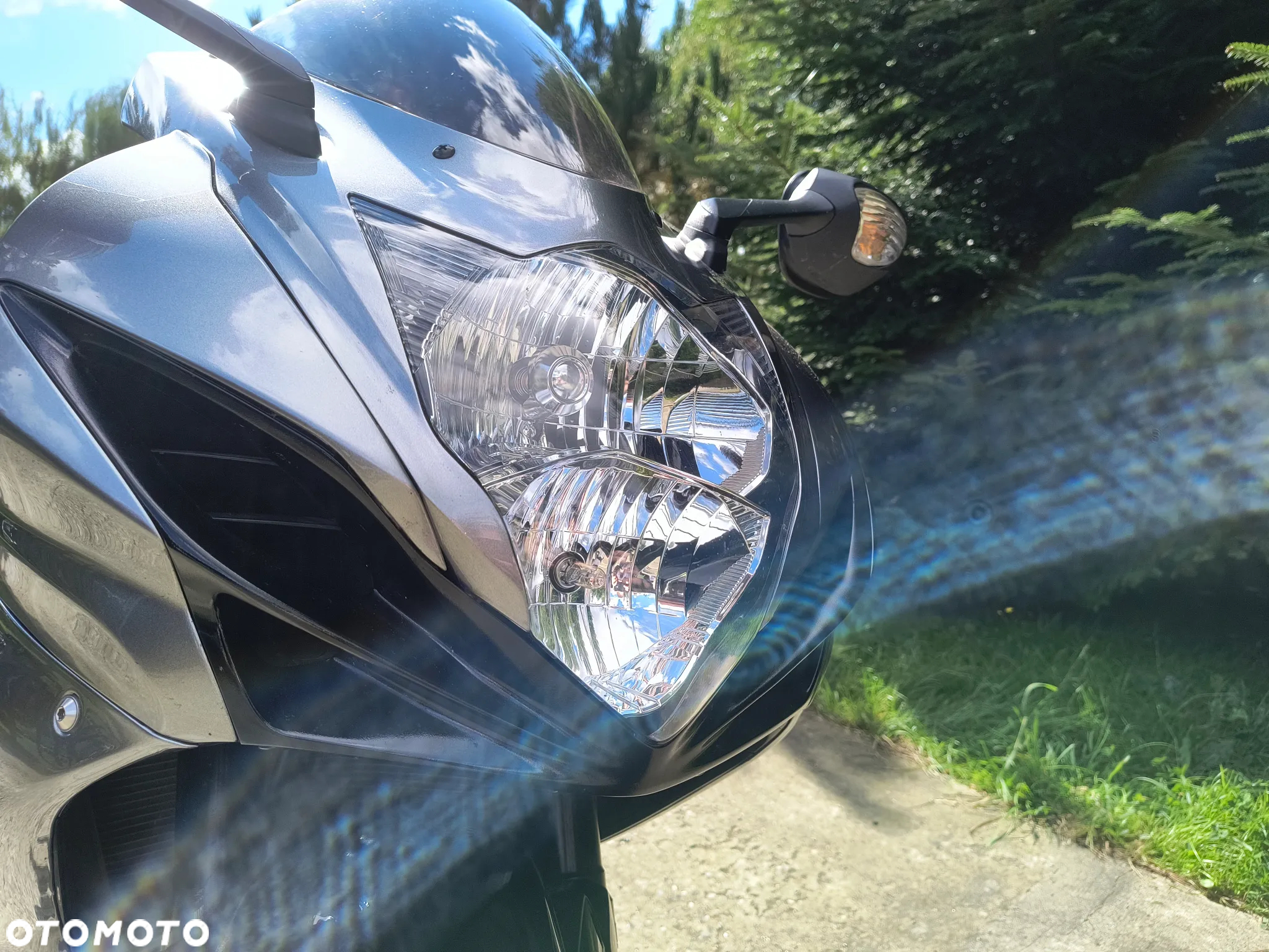 Suzuki GSX-R - 7
