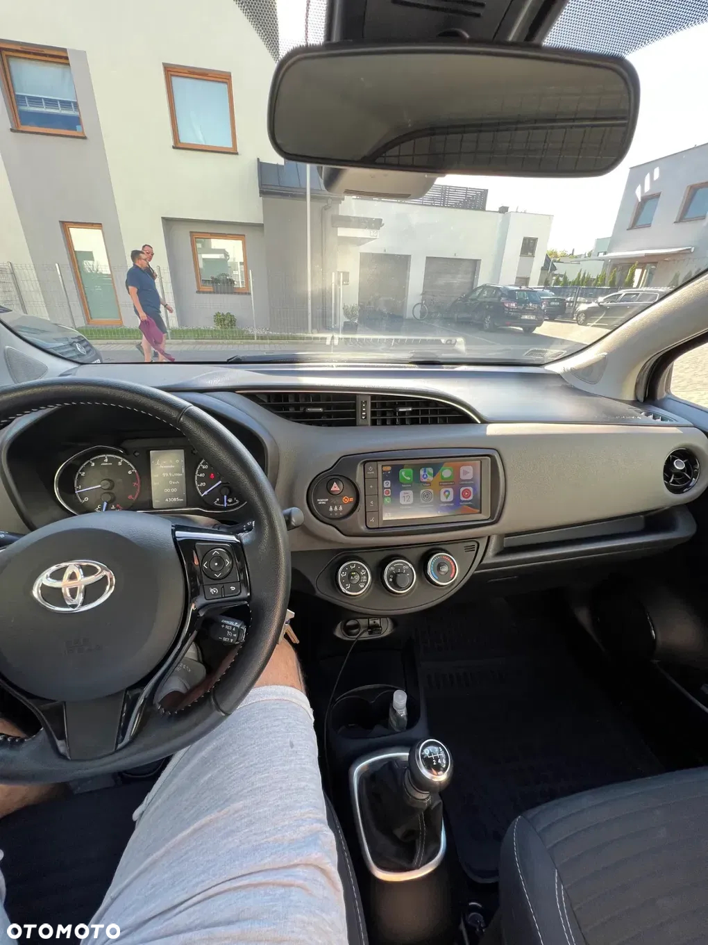 Toyota Yaris 1.5 Premium - 15