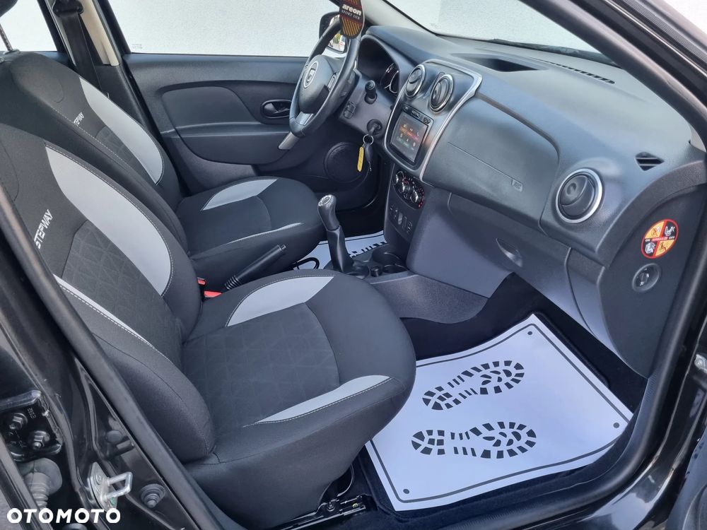 Dacia Sandero Stepway dCi 90 Prestige - 8
